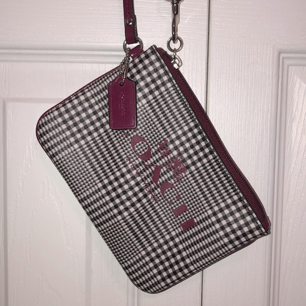 Coach Peyton Glen Plaid Print Wristlet
